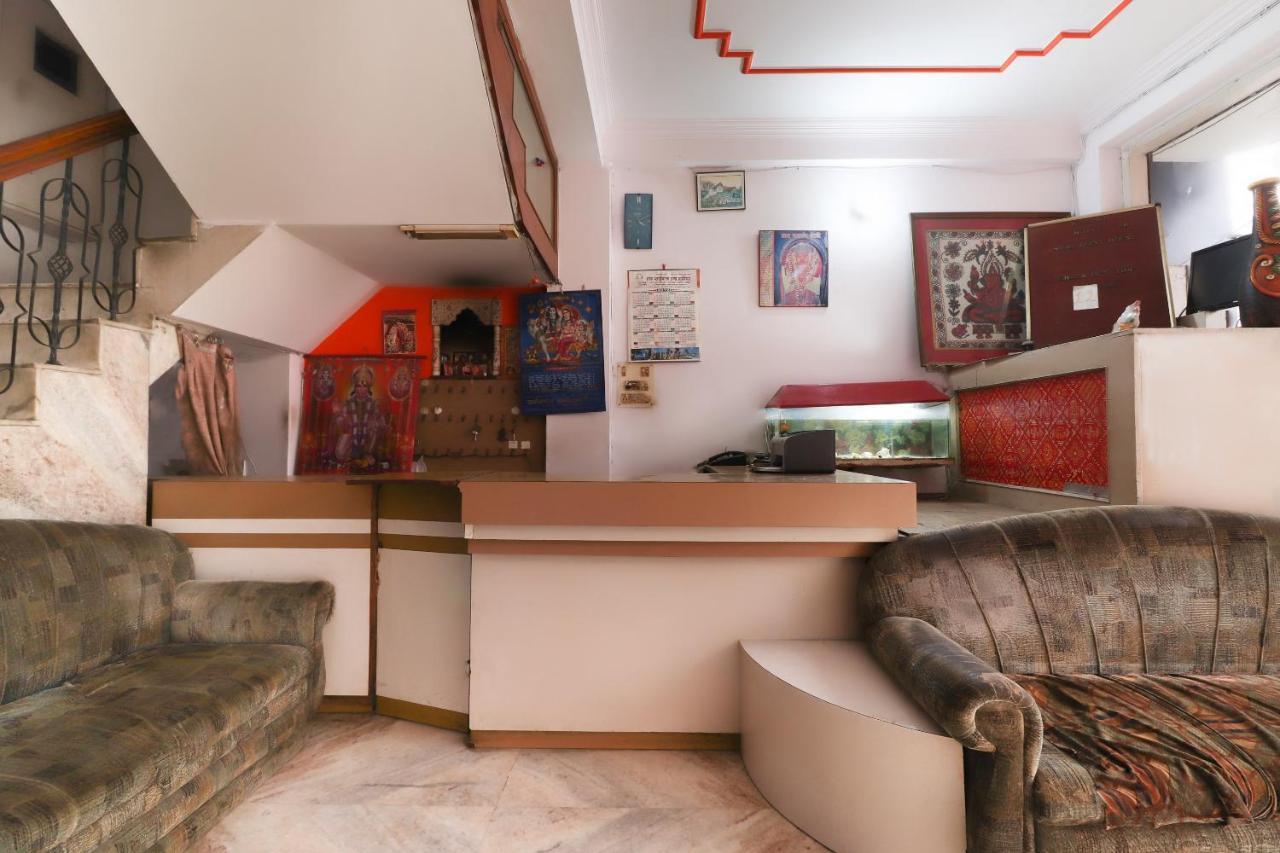 Spot On Jaiswal Guest House Hasanganj Экстерьер фото