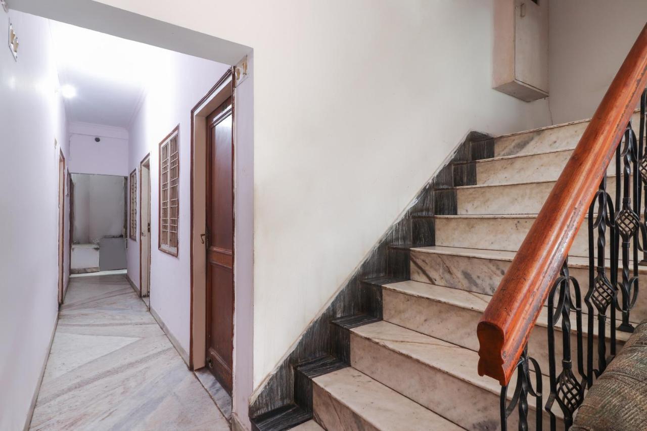 Spot On Jaiswal Guest House Hasanganj Экстерьер фото