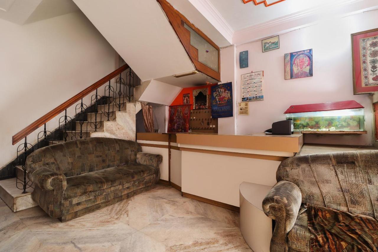Spot On Jaiswal Guest House Hasanganj Экстерьер фото
