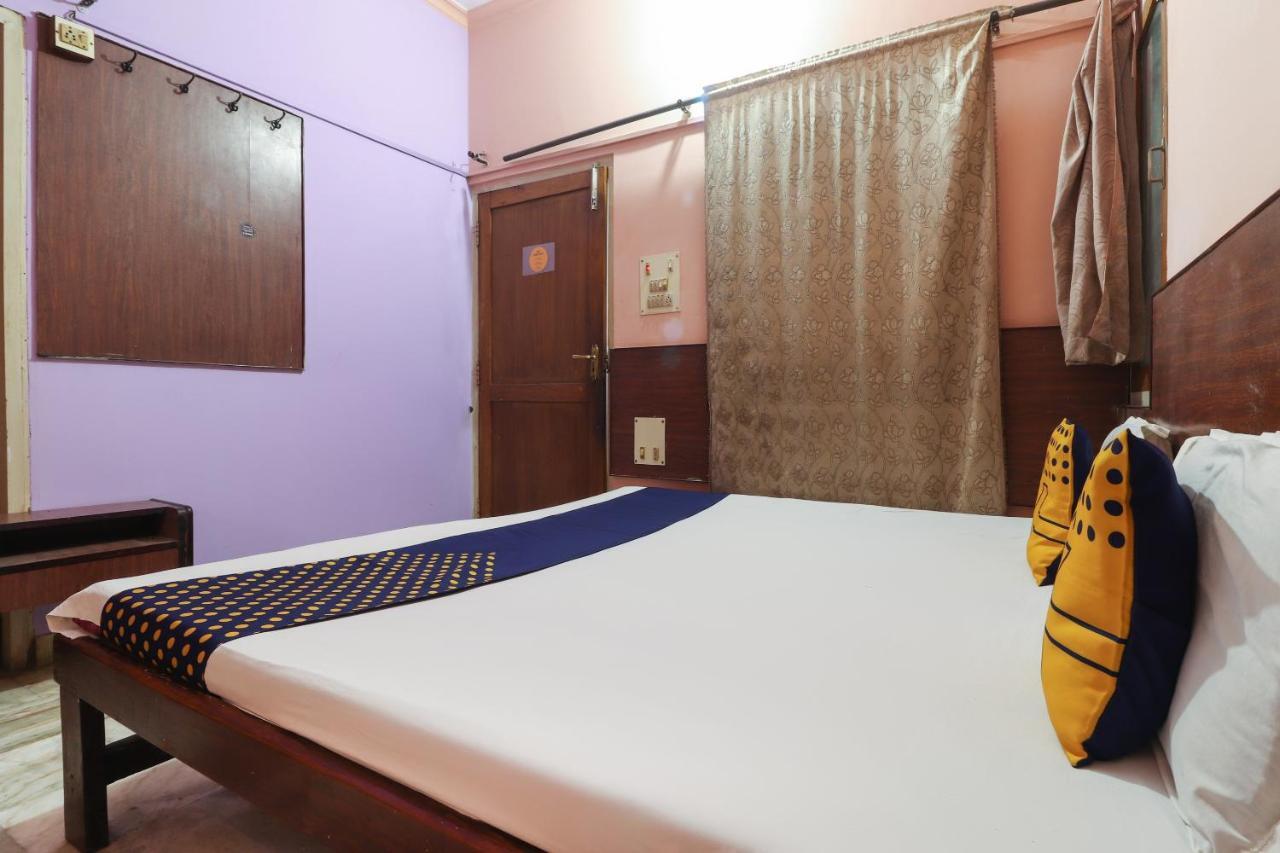Spot On Jaiswal Guest House Hasanganj Экстерьер фото